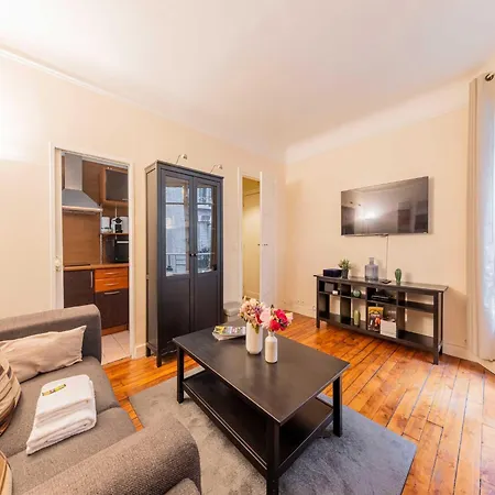 Charming - 15th Ard - Mobility Lease Апартаменты *