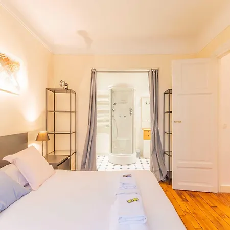 Charming - 15th Ard - Mobility Lease Apartment *